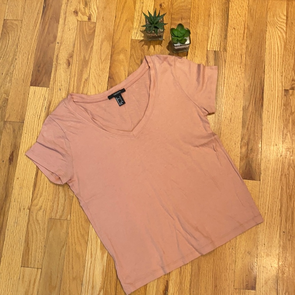 3 for $15 SALE Forever 21 dusty pink tee